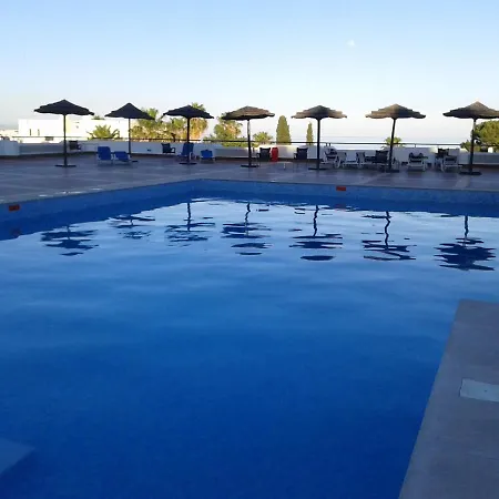 Sun & Sea Apartment *